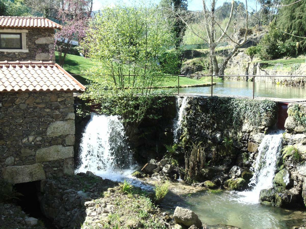 Quinta Da Chouza Agroturismo E Enoturismo Celorico De Basto Buitenkant foto